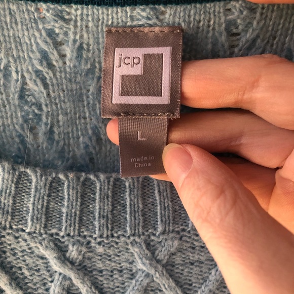 JCP Sweater, Light Blue, Size L, excellent condition - Picture 3 of 4